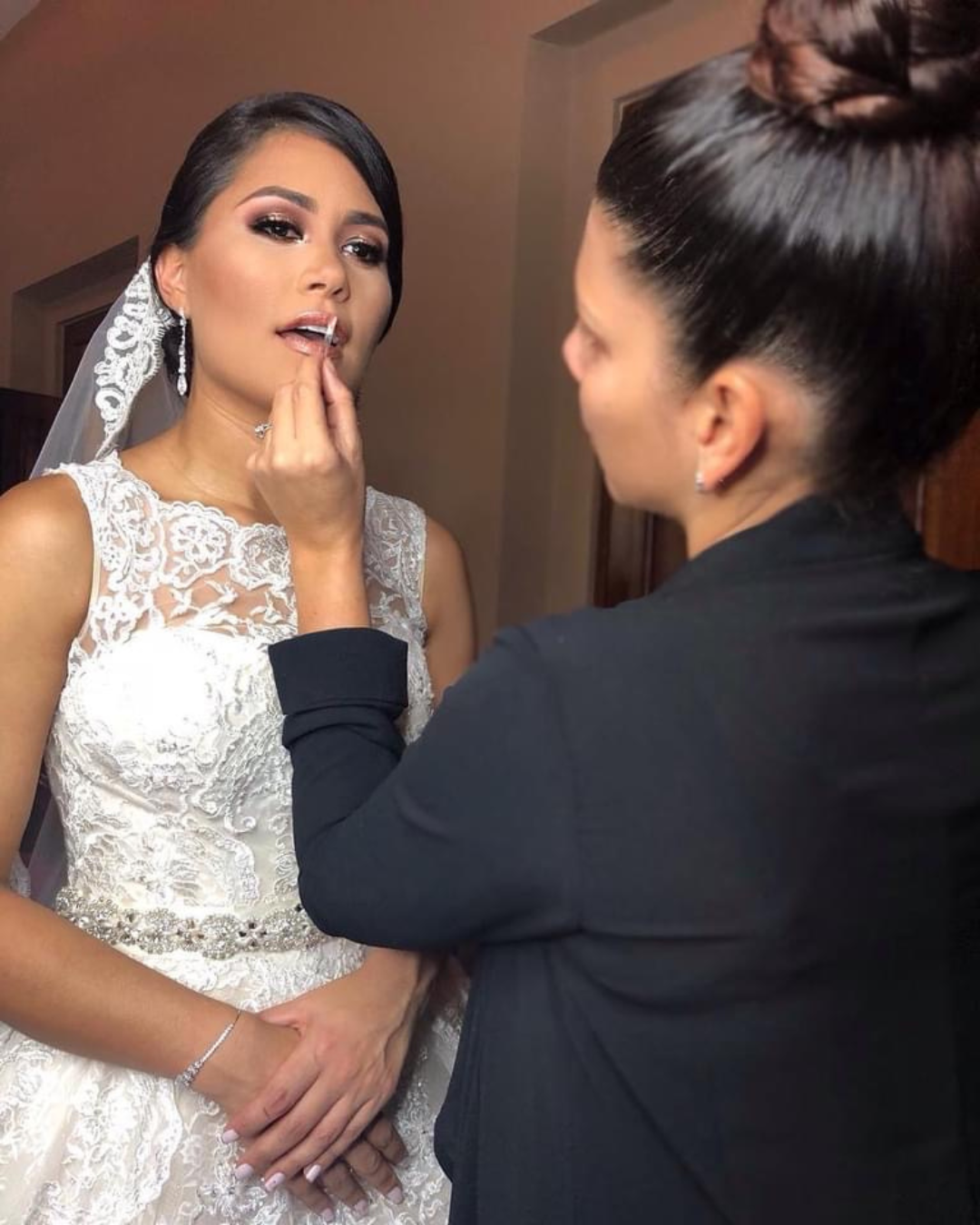 Paquete nupcial Peinado y maquillaje
